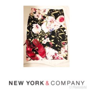 7th Avenue Suiting Collections New York & Company Floral Skirt Size 6